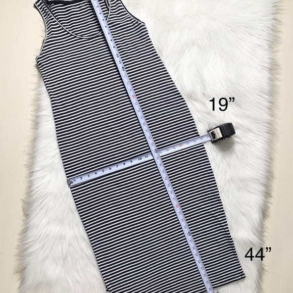 SOLD-Everlane Black and White Striped Casual Sleeveless Maxi Dress - Picture 11 of 11